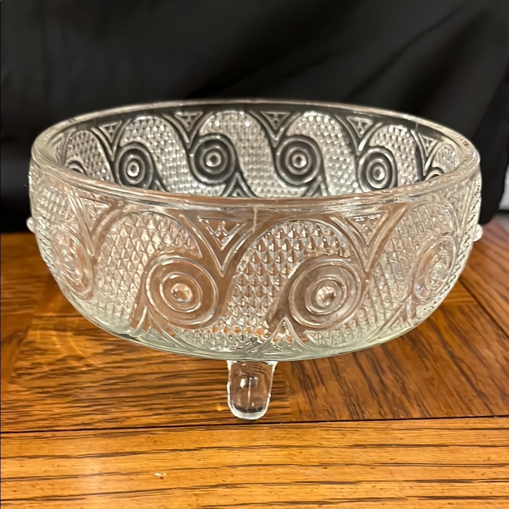 Avon Clear Glass Decorative Bowl